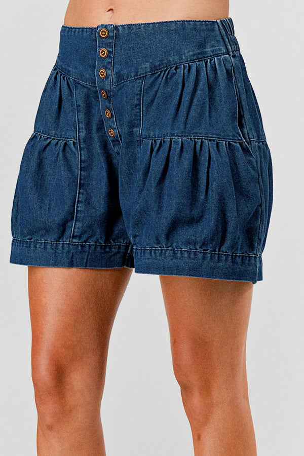 TIERED DENIM SHORTS WITH BACK ELASTIC